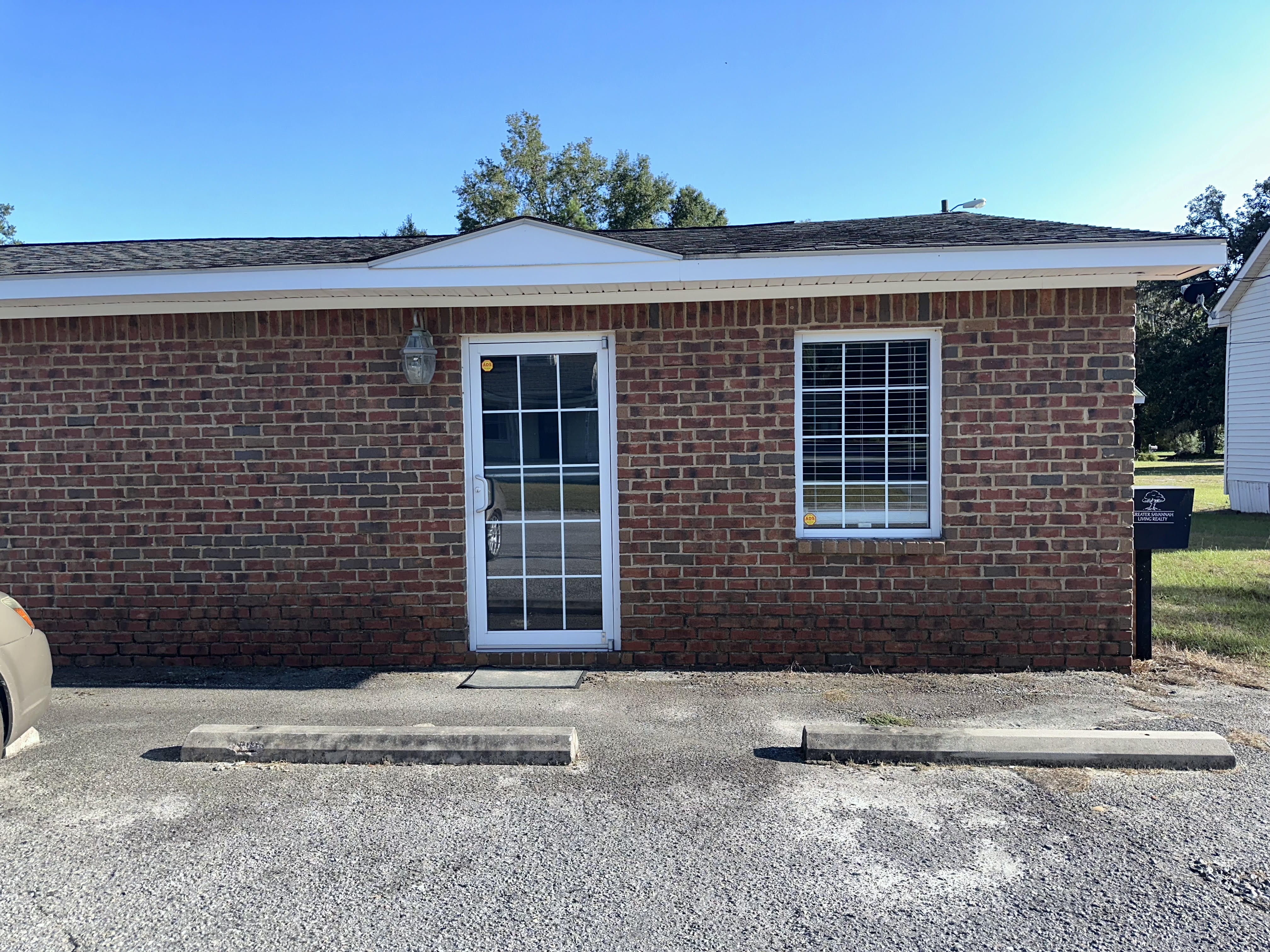 800 SF of Office Space Available in Rincon, GA 31326; 121 W 8th St., Rincon, GA 31326